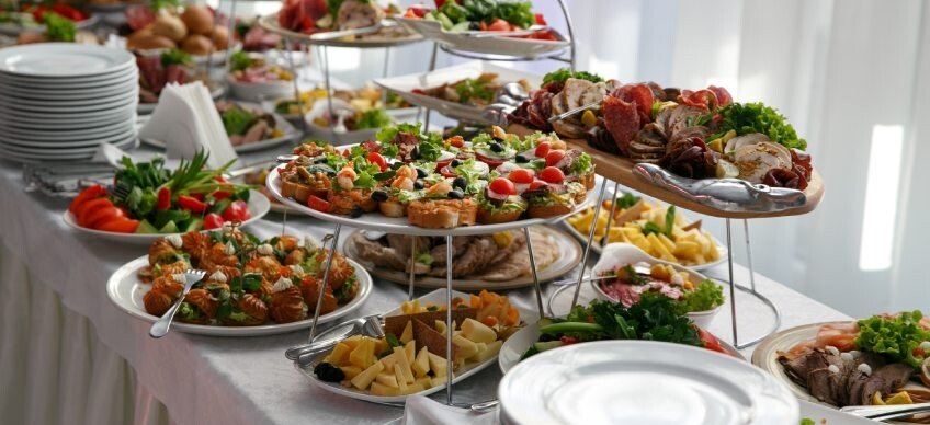 Ständer für Buffet