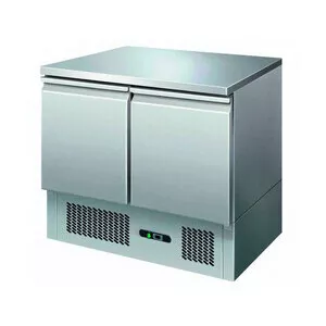 Kühltisch mit 2 Türen 90 x 70 x 87
 230 V / 0,23 kW Cookmax orange