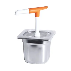 Deckel zu GN 1/6 mit Loch für Pumpeninstallation aus PC Contacto