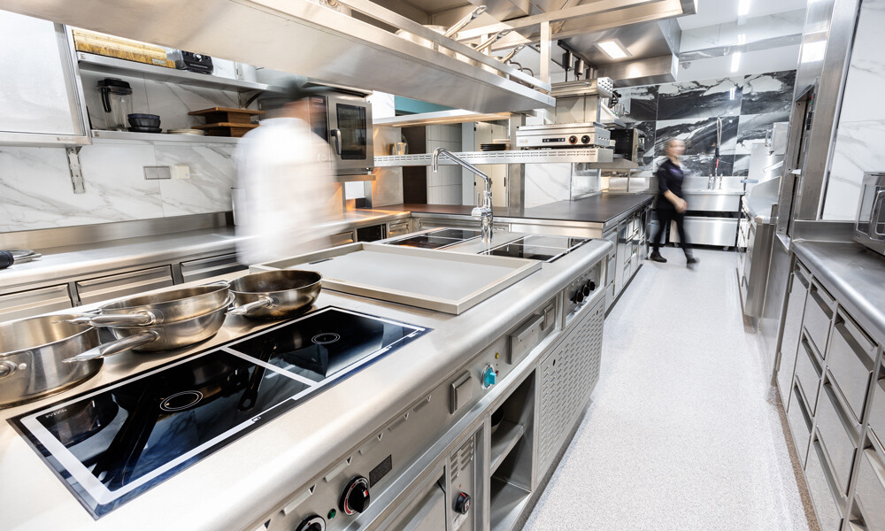 RIZZI 2024 B9A7083 1000x600px