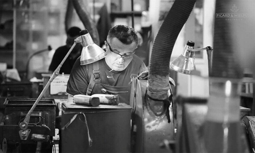 picard-wielpuetz-schleifbock-traditionell 1000x600px