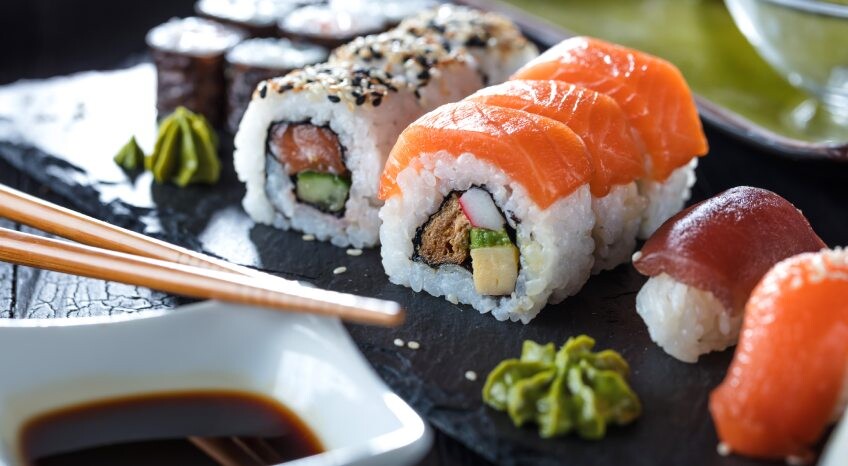 Sushi-Servierplatte